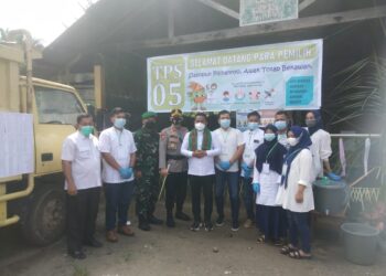 Bupati Pelalawan Monitoring Pelaksanaan Pilkades Serentak Di Desa Kiap Jaya